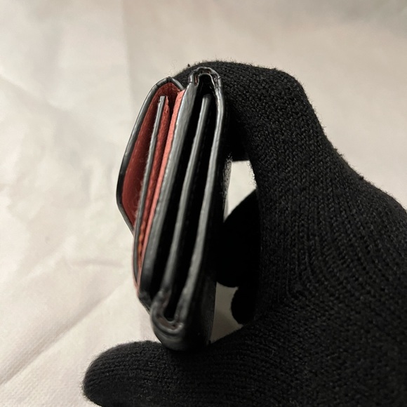 Authentic Miu Miu compact wallet - Picture 8 of 9